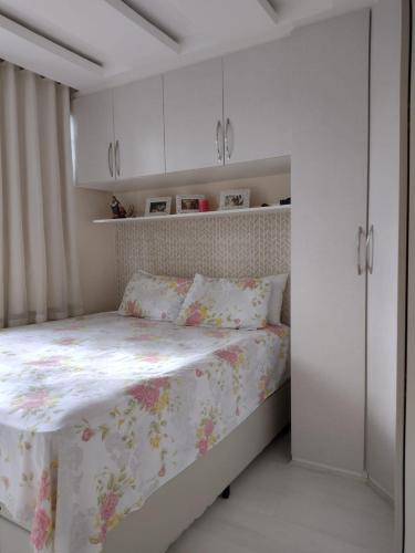 Apto com área Churrasqueira