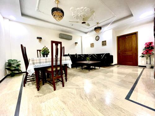 National Luxury Apartments - 2 Bed Room - main image
