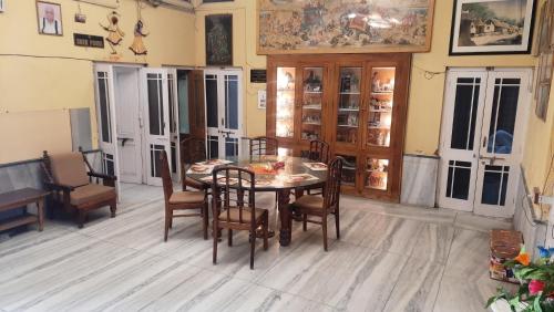 Star Hotel Prithviraj in Hathi Bhata