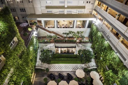 Rex Hotel