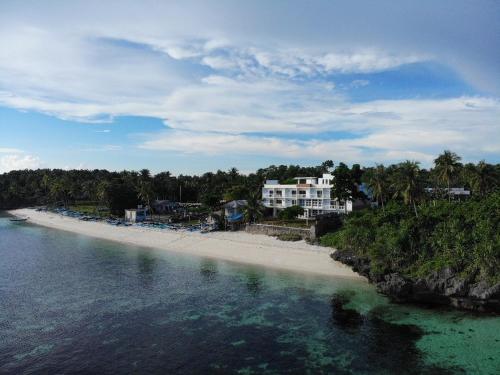 Dapdap ShoreLINES Beach House