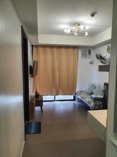 A Home with a view, 1 Bdrm with balcony and Netflix Access, Manila (fotografie 3)