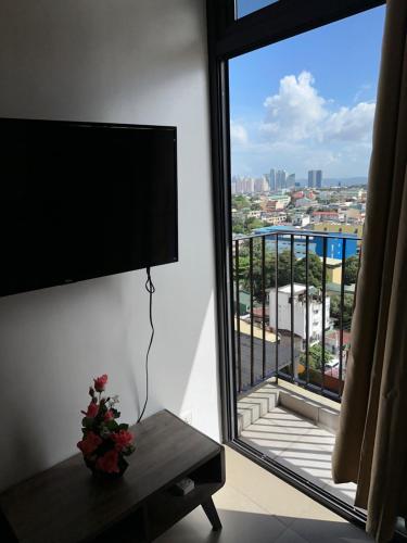 A Home with a view, 1 Bdrm with balcony and Netflix Access, Manila (fotografie 4)