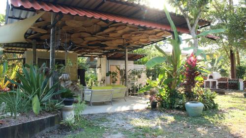 Navari Homestay