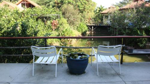 View, Navari Homestay near Brookside Valley Resort