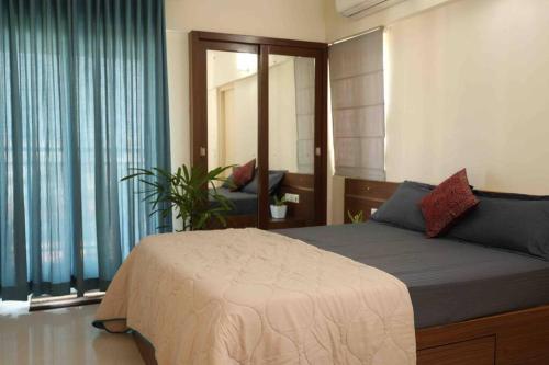 Best Serviced Apartments in Cochin Marine drive