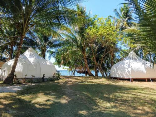 Firesky Glamping Ocam Ocam Beach