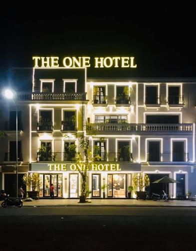Khách Sạn The One Hotel 1