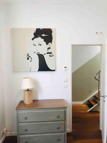 Superbe maison d'architecte entièrement climatisée avec piscine et spa professionnel Superbe maison d'architecte entièrement climatisée avec piscine et spa professionnel