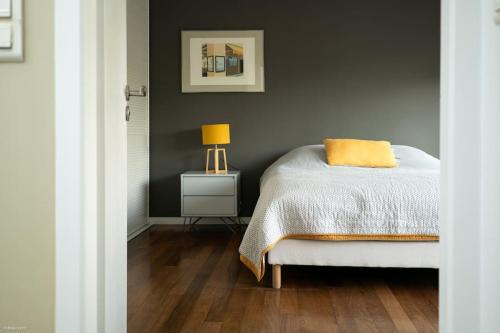 Superbe maison d'architecte entièrement climatisée avec piscine et spa professionnel Superbe maison d'architecte entièrement climatisée avec piscine et spa professionnel