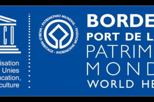 Superbe maison d'architecte entièrement climatisée avec piscine et spa professionnel Superbe maison d'architecte entièrement climatisée avec piscine et spa professionnel