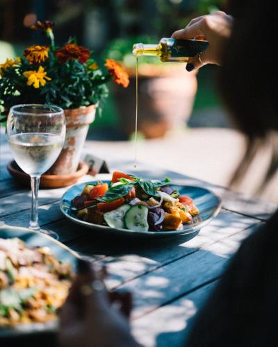 餐廳, 奧裡奧貝洛湖畔格拉姆皮恩飯店 (Olio Bello Lakeside Glamping) in 瑪格麗特河&nbsp;