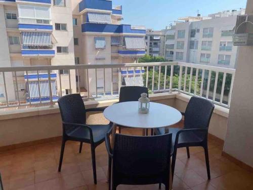 Precioso apartamento con piscina y fibra 100Mbwifi