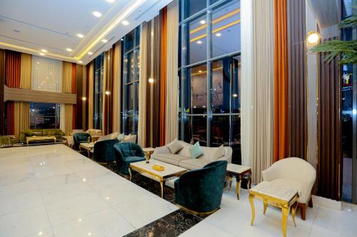 Tulip Plaza Hotel photo 2
