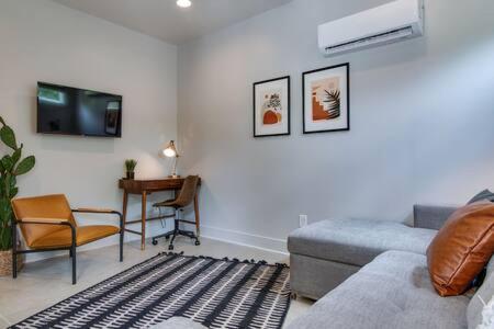 Chic East Nashville Townhouse Retreat