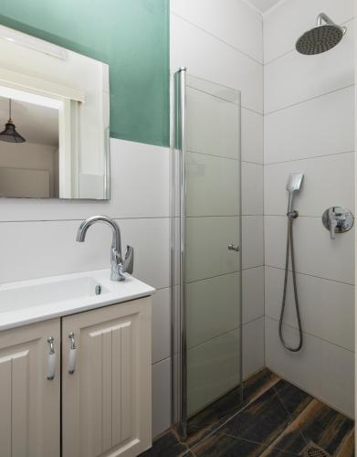 Ducha, Central and modern - MORE apartments in Beer Sheva