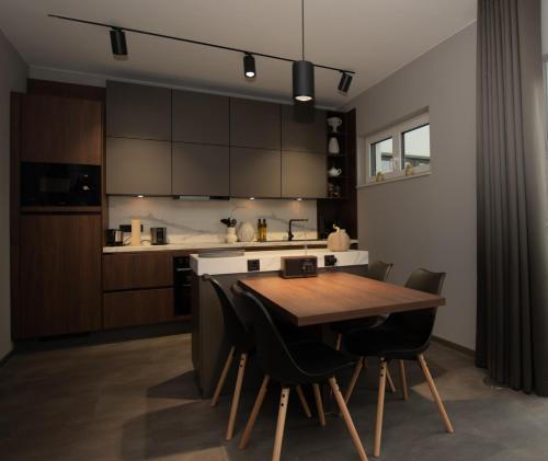 virtuve, Moderne Wohnung mit Panorama in Bundenbach