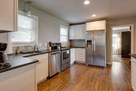 The Pennington - RARE Stand Alone Ranch With Yard in Nashville, USA