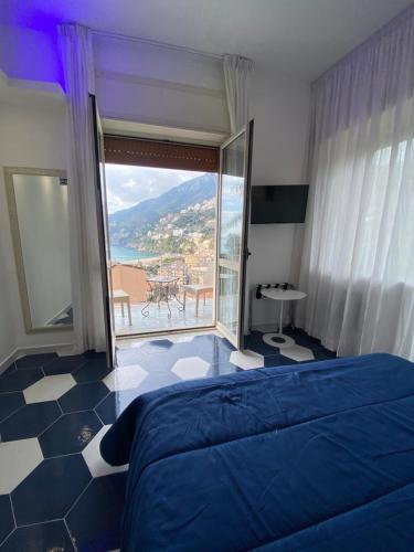 Deluxe Double Room with Sea View