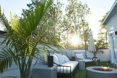 Hall House - Rooftop Oasis Near Artsy East Nash in Nashville, USA