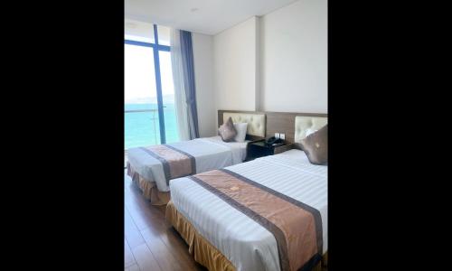 Lenid Ocean View Hotel