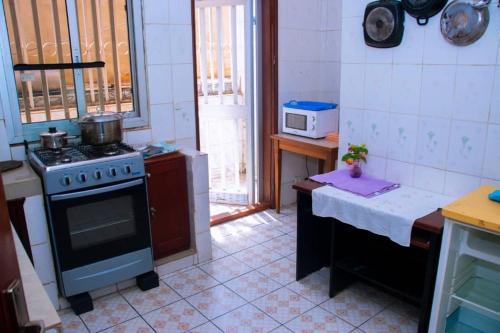 Appartement meublé 2 chambres Montée Jouvence Appartement meublé 2 chambres Montée Jouvence