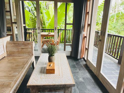 Widya Luxury House - Tap to explore photos