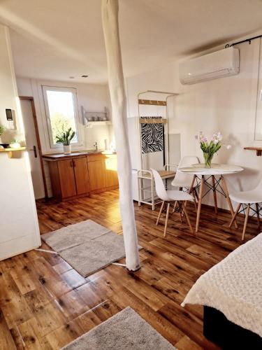 Bursztynek Łunowa (Bursztynek Lunowa) in Lunowo