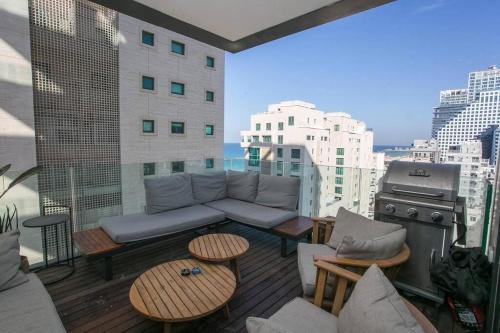 Luxury 2BR Beachfront Apartment