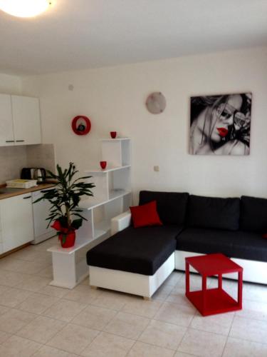 Villa Jasmin 1 - image 3