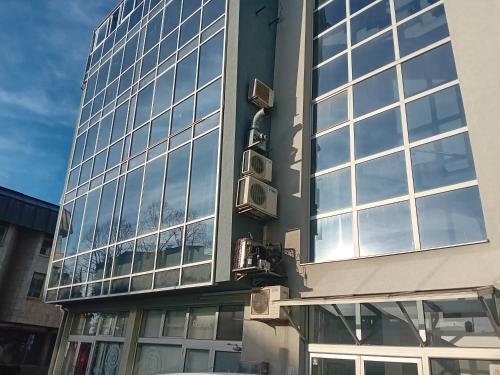 Apartman Tina ***** s jacuzzijem u blizini Parka prirode Papuk in Slatina