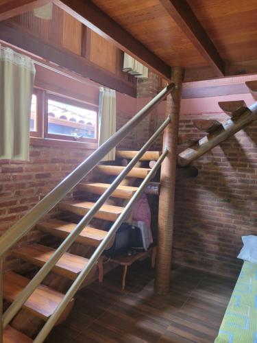 2 bedrooms, 5 beds