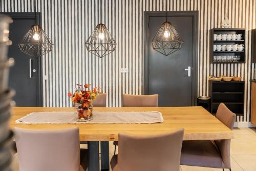 طعام و مشروبات, Hotel In den Brouwery in دومبيورغ