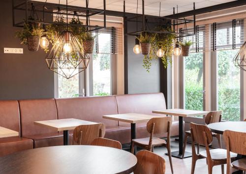 طعام و مشروبات, Hotel In den Brouwery in دومبيورغ