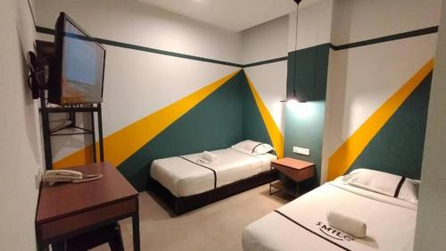 room detail thumbnail 1