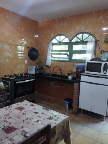 Kitchen, Pousada rotas e ritmos in Anhanguera