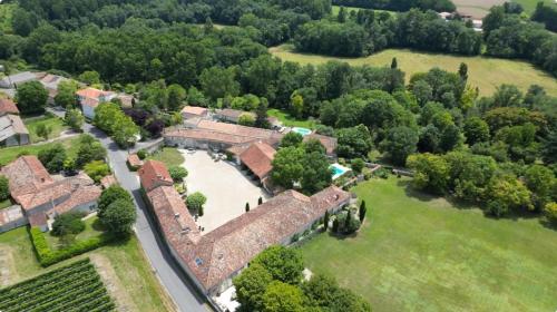 Logis du paradis - Chambre d'hôtes - Criteuil-la-Magdeleine