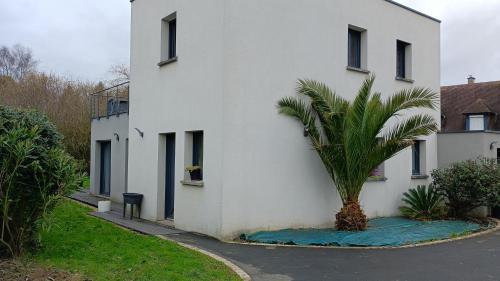 grande maison entière de 120m2 (grande maison entiere de 120m2) in Epron (Lower Normandy)