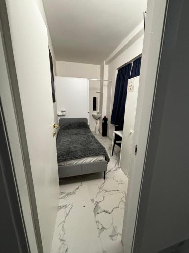 1 twin bed