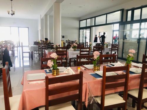 Restaurant, COSEC Tours in Portela