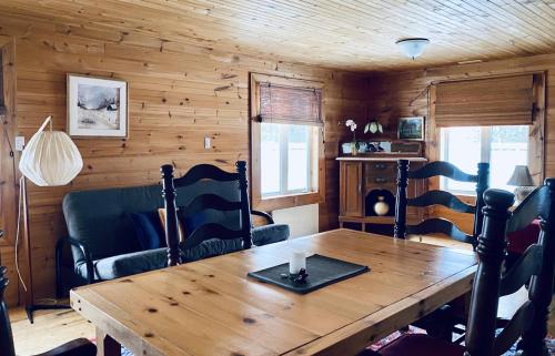Studio with Lake View image 8