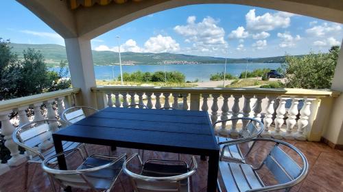 Balkons/terase, Apartmani Kala in Gornji Karin