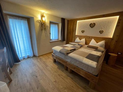 LA POESIA DOLOMITI APARTMENTS in Rivamonte Agordino