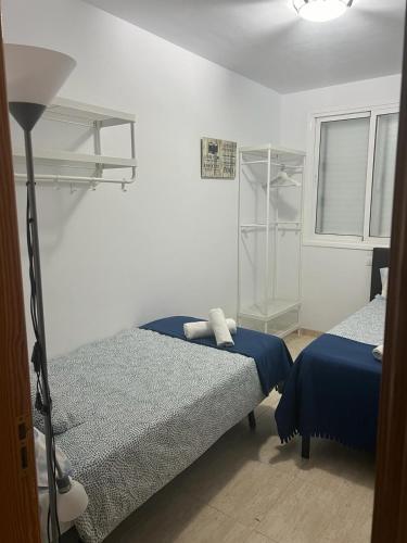 AR Home - Apartamento de 3 dormitorios con ascensor en Las Huesas, Telde