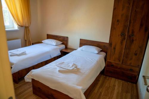 Guest house Kiev forest - main image