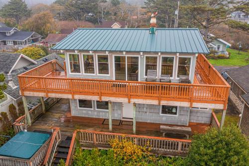 Arnold Beach House 2 second floor