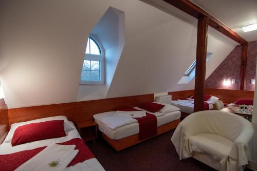 Hotel U Kaple - image 8