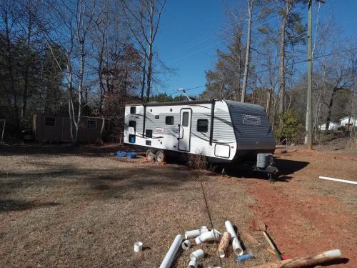 Beautiful Camper on quiet lot in the foothills of Western NC in Rutherfordton, USA