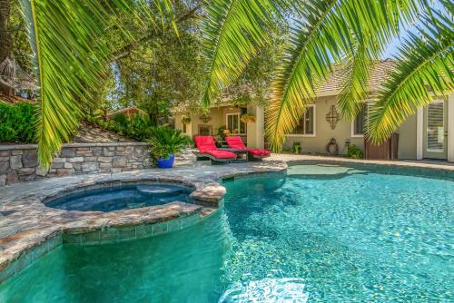 Luxury Vacation Villa with private Oasis backyard POOL/SPA