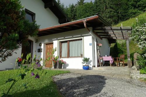 B&B Schönau am Königssee - Ferienwohnung Kühnhauser - Bed and Breakfast Schönau am Königssee